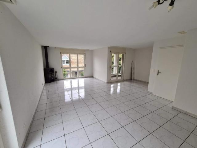 Rent a 3 ½ rooms single house in Düdingen Flatfox