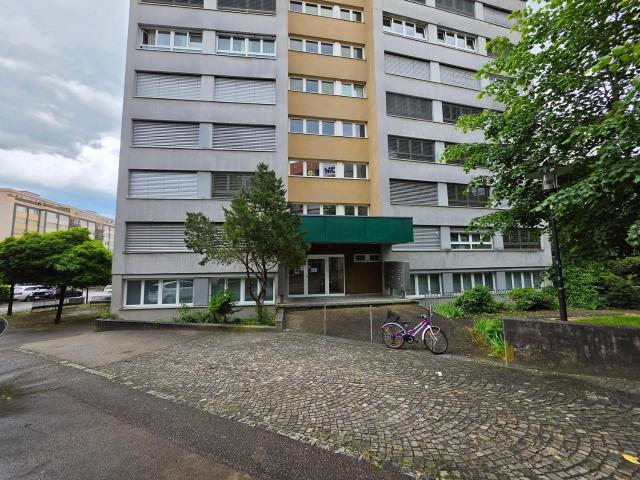 Rent a 1 room apartment in Delémont Flatfox