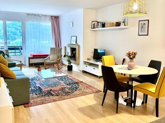Rent a 2 ½ rooms apartment in Cadro Flatfox