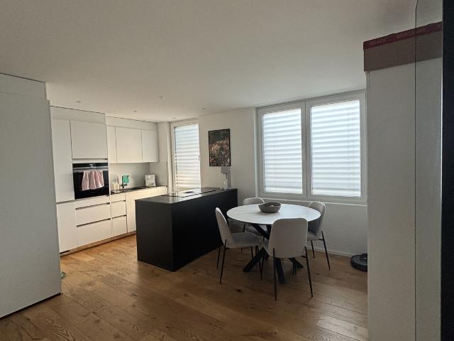 Rent a 2 ½ rooms apartment in Anglikon Flatfox