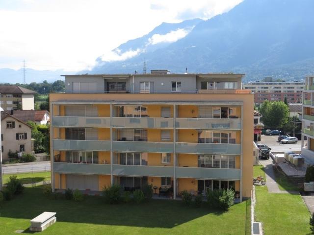 Rent a 2 ½ rooms apartment in Buchs Flatfox