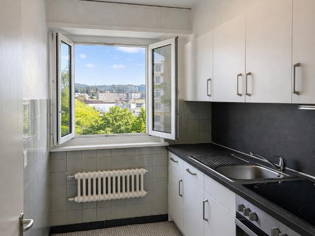 Rent a 2 ½ rooms apartment in La Chaux de Fonds Flatfox