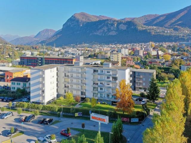 Rent a 2 ½ rooms apartment in Mendrisio Flatfox