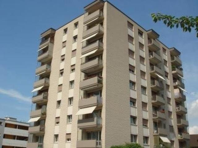 Rent a 2 ½ rooms apartment in Siebnen Flatfox