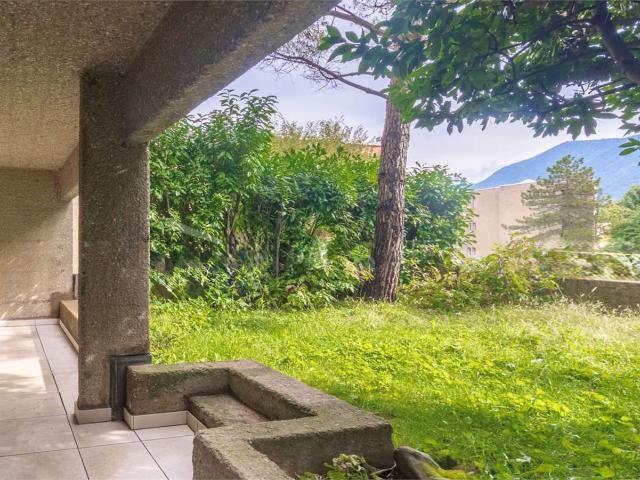 Rent a 2 ½ rooms apartment in Paradiso Flatfox