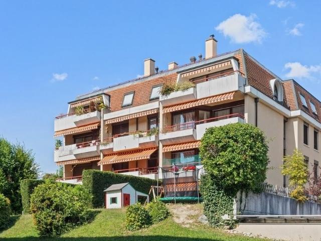 Rent a 2 ½ rooms apartment in Renens Flatfox