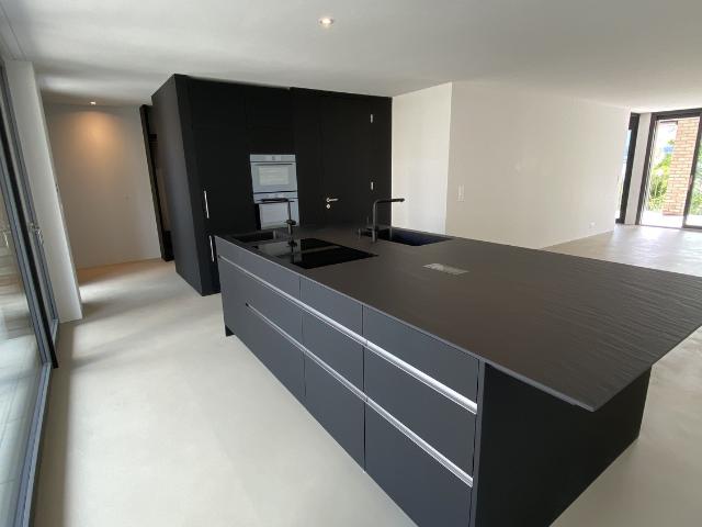 Rent a 2 ½ rooms apartment in Uetikon am See Flatfox