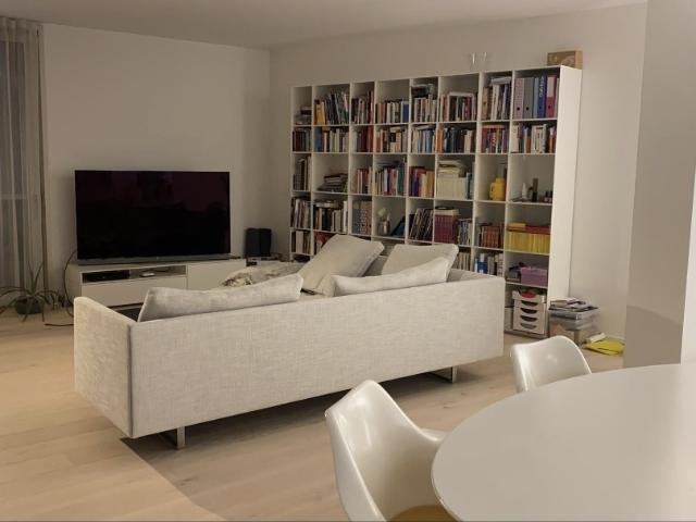 Rent a 2 ½ rooms apartment in Zürich Flatfox