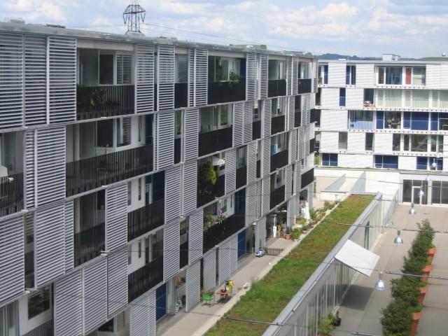 Rent a 2 ½ rooms apartment in Zürich Flatfox