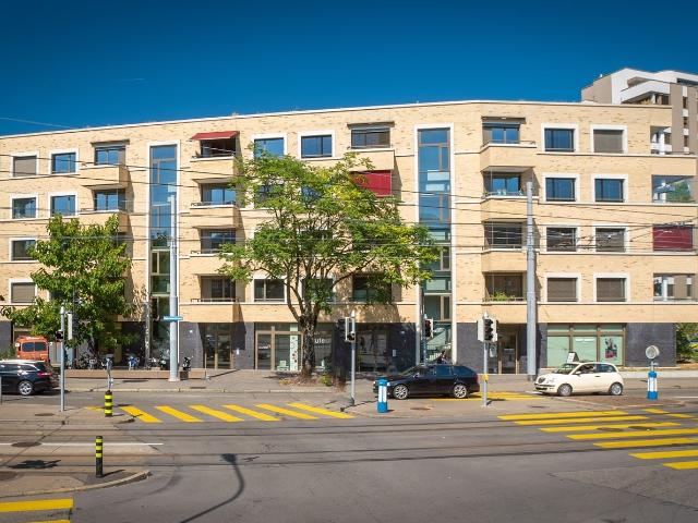 Rent a 2 ½ rooms apartment in Zürich Flatfox