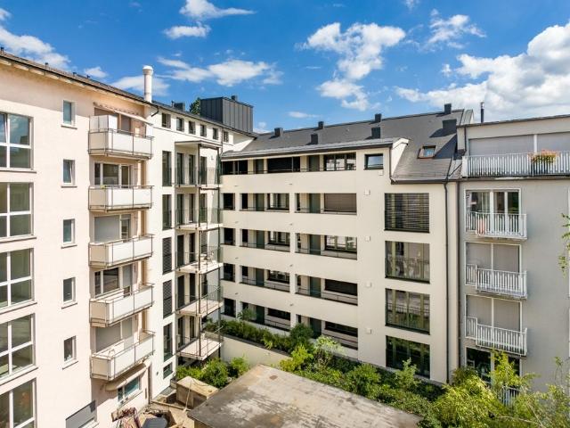Rent a 2 ½ rooms apartment in Zürich Flatfox