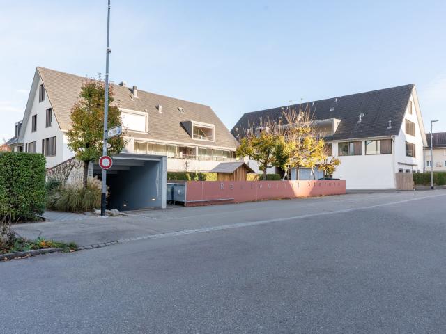 Rent a 2 ½ rooms roof flat in Spreitenbach Flatfox