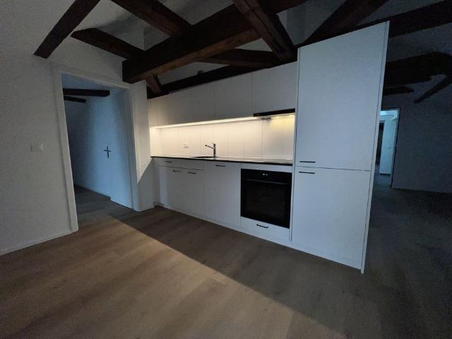 Rent a 2 ½ rooms roof flat in Wil