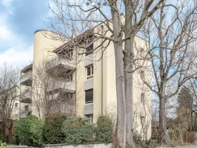 Rent a 4 ½ rooms apartment in Allschwil Flatfox