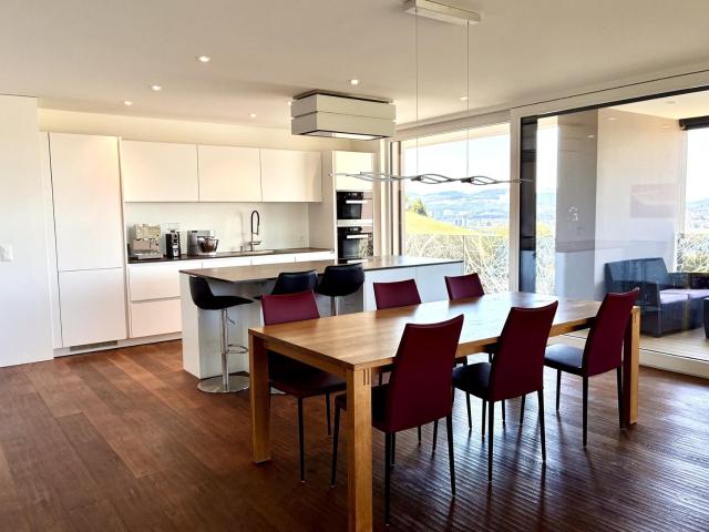 Rent a 4 ½ rooms apartment in Bolligen Flatfox