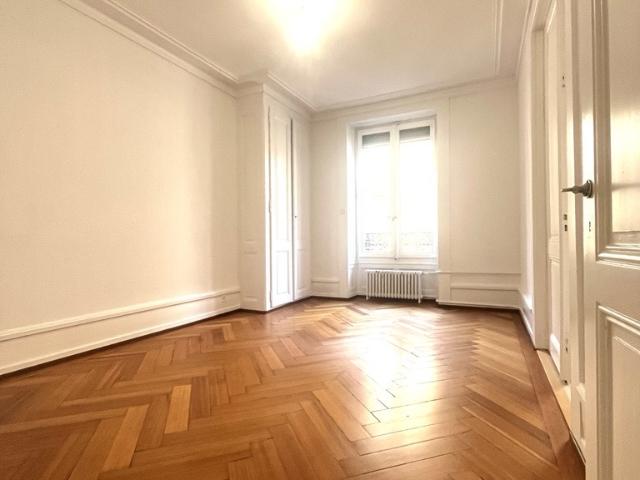 Rent a 4 ½ rooms apartment in Genève Flatfox