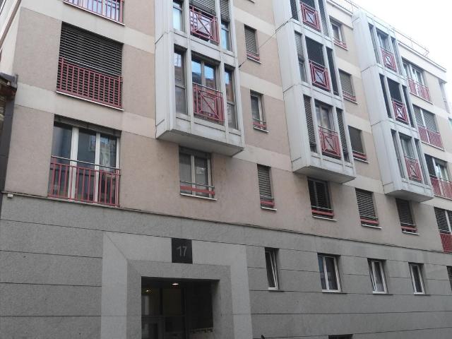 Rent a 4 rooms apartment in Genève Flatfox