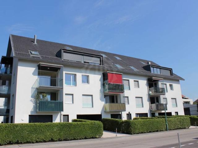 Rent a 4 ½ rooms apartment in Gland Flatfox