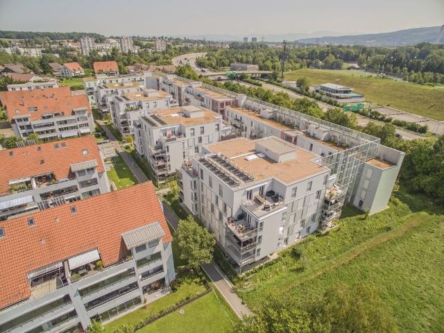 Rent a 4 ½ rooms apartment in Glattbrugg Flatfox