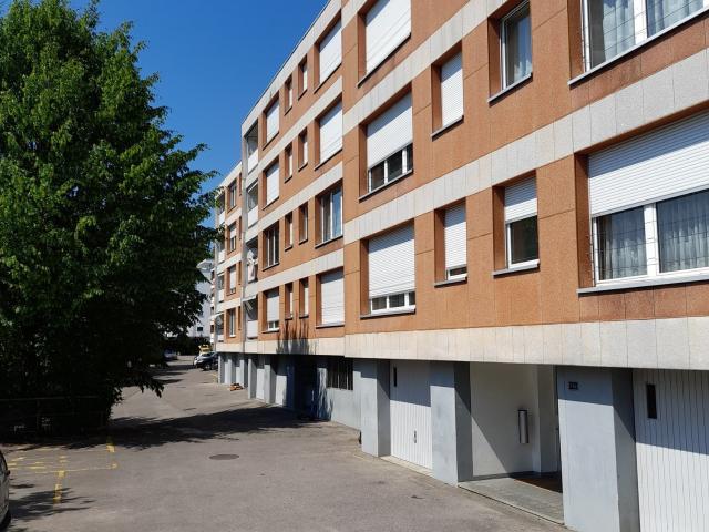 Rent a 4 ½ rooms apartment in Grenchen Flatfox