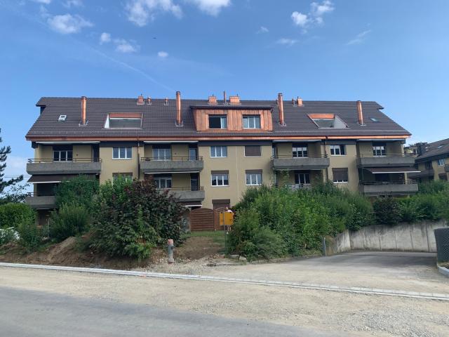 Rent a 4 ½ rooms apartment in Höri Flatfox