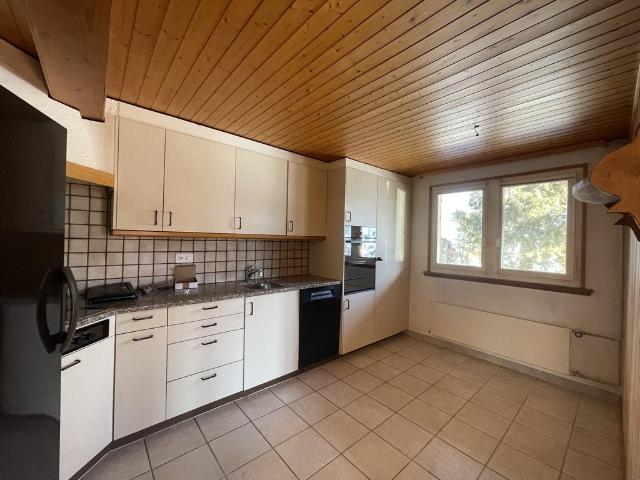 Rent a 4 rooms apartment in Häutligen Flatfox