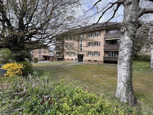 Rent a 4 ½ rooms apartment in Hilterfingen Flatfox