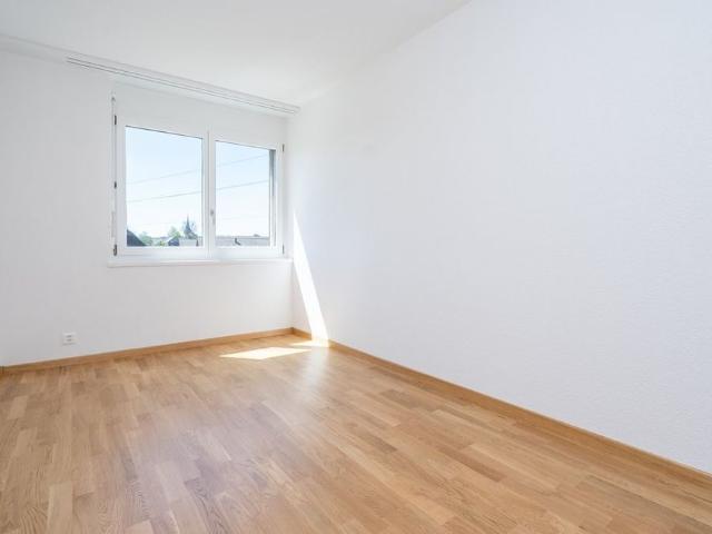 Rent a 4 ½ rooms apartment in Jegenstorf