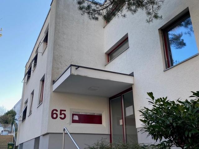 Rent a 4 ½ rooms apartment in Oberwil Flatfox