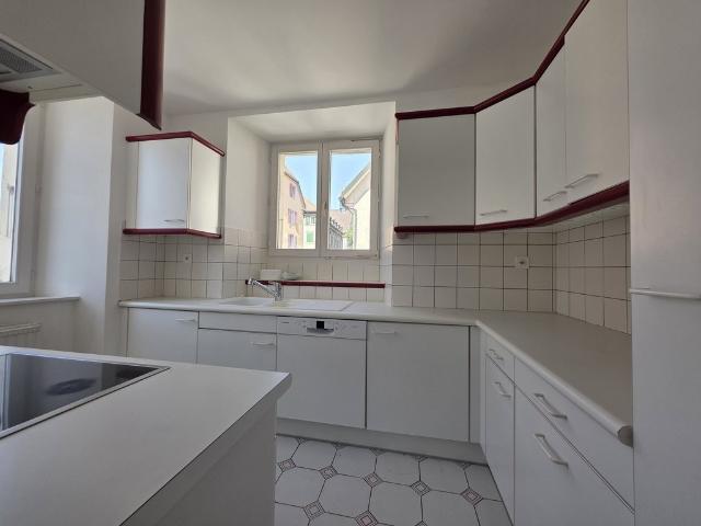 Rent a 4 rooms apartment in La Chaux de Fonds Flatfox