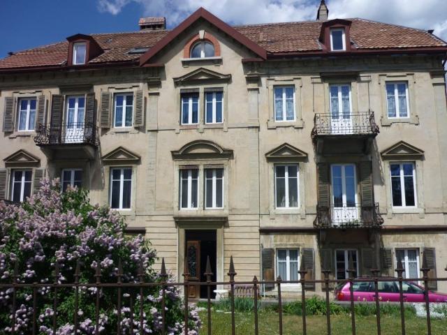 Rent a 4 rooms apartment in La Chaux de Fonds Flatfox