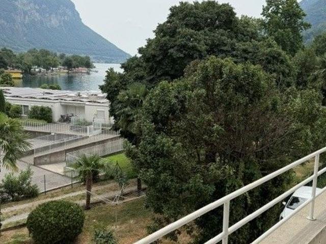 Rent a 4 ½ rooms apartment in Melano Flatfox