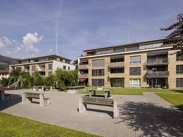 Rent a 4 ½ rooms apartment in Mels Flatfox
