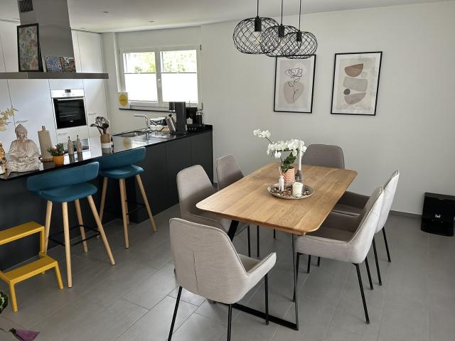 Rent a 4 ½ rooms apartment in Niederglatt Flatfox