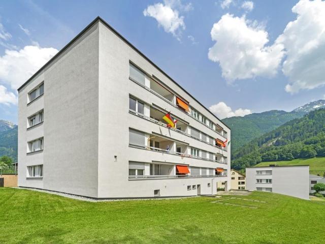 Rent a 4 rooms apartment in Schwanden GL Flatfox