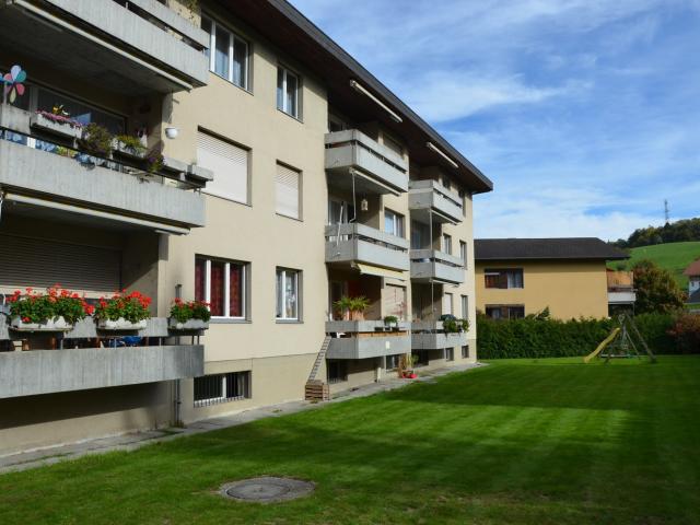 Rent a 4 ½ rooms apartment in Seftigen Flatfox