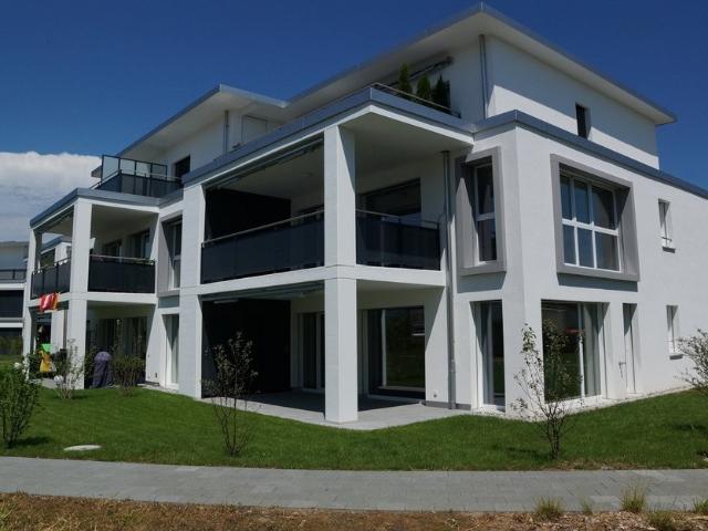 Rent a 4 ½ rooms apartment in Studen Flatfox