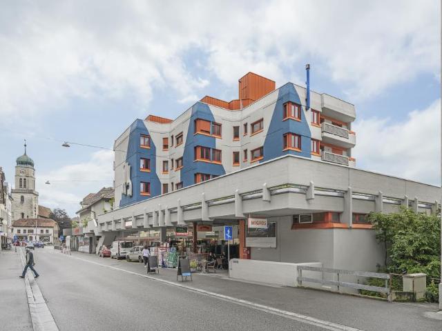 Rent a 4 ½ rooms apartment in St Imier Flatfox
