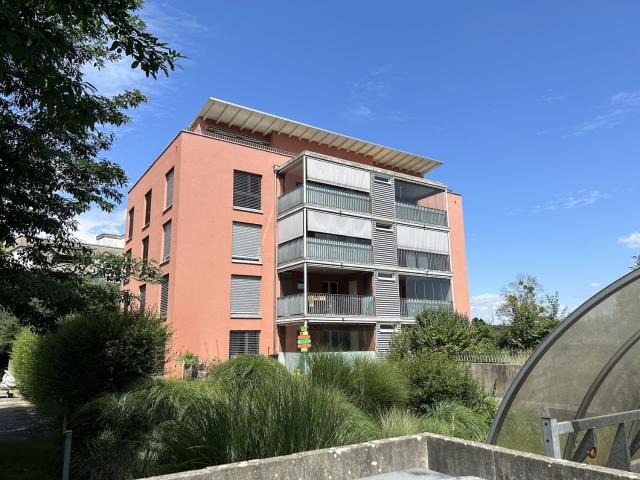 Rent a 4 ½ rooms apartment in Subingen Flatfox