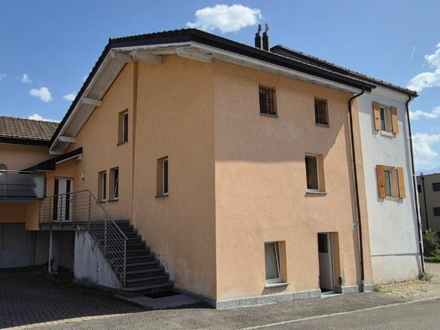 Rent a 4 ½ rooms apartment in Vouvry Flatfox