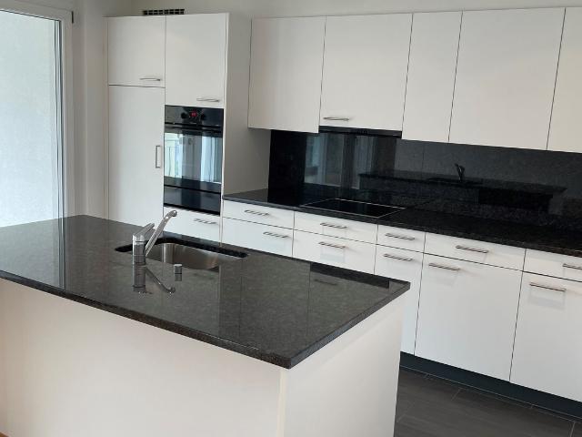 Rent a 4 ½ rooms attic flat in Menziken Flatfox