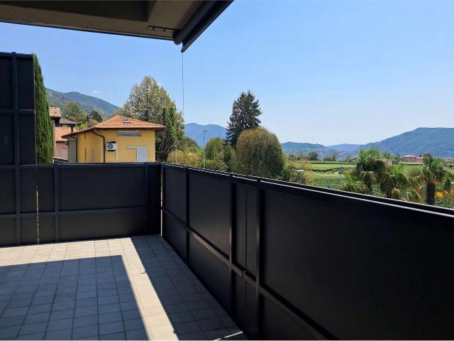 Rent a 4 rooms attic flat in Castel San Pietro Flatfox