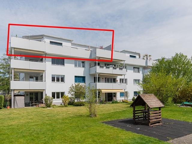 Rent a 4 ½ rooms attic flat in Pfäffikon ZH Flatfox