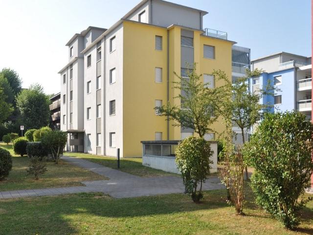 Rent a 4 ½ rooms attic flat in Wallisellen Flatfox