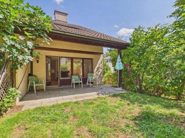 Rent a 4 ½ rooms duplex house in Wettingen Flatfox