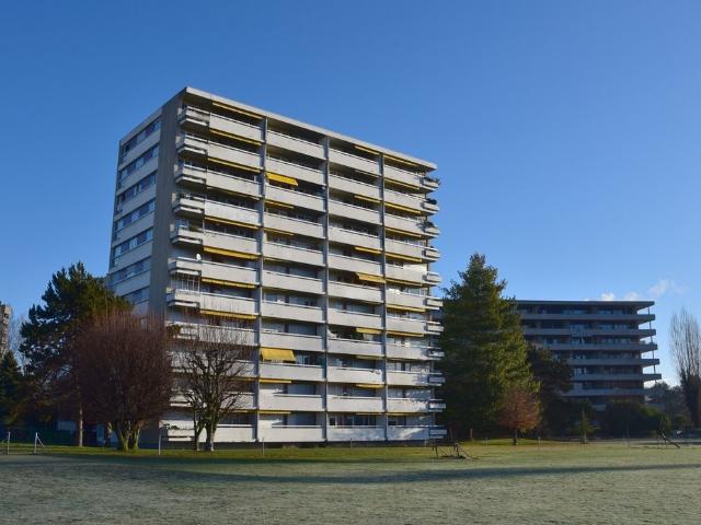 Rent a 5 rooms apartment in Chavannes Renens Flatfox