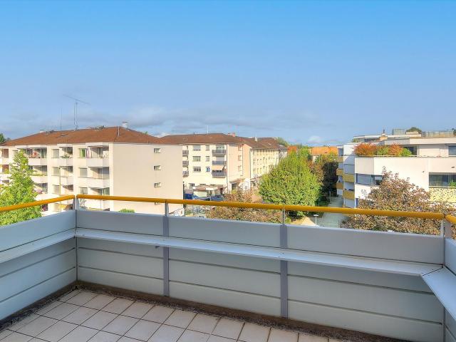 Rent a 5 ½ rooms apartment in Allschwil Flatfox