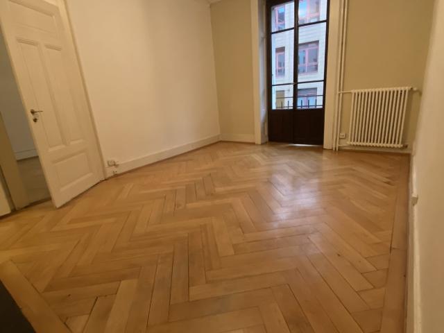 Rent a 5 rooms apartment in Genève Flatfox