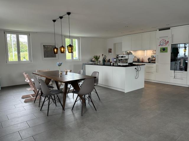 Rent a 5 ½ rooms apartment in Seengen Flatfox