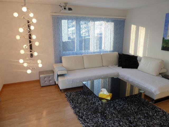 Rent a 5 rooms apartment in Uznach Flatfox